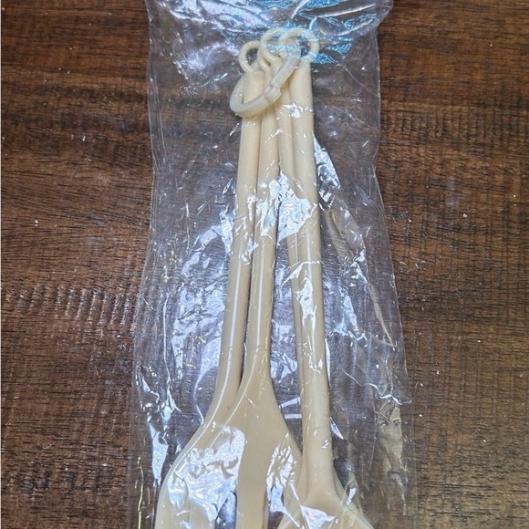 NEW VINTAGE Set of 4 Mini Plastic Spatulas Retro Kitchen Tools - Picture 2 of 2